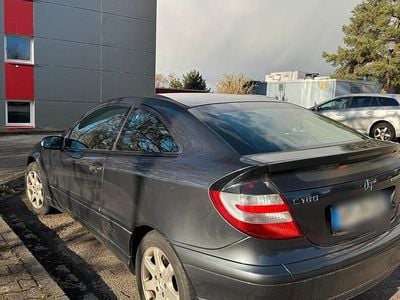 Gebraucht Mercedes C180 140 PS (102 kW) 2006 Coupé