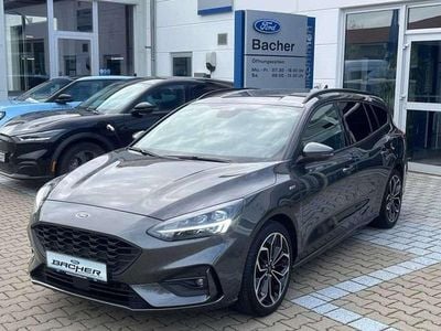Second-hand Ford Focus ST-Line X 155 CP (114 kW) 2022 Gri Break
