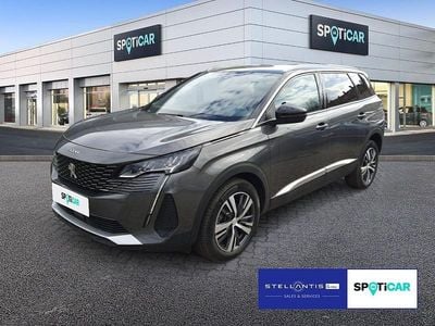 Gebraucht Peugeot 5008 Allure 131 PS (96 kW) 2023 Grau SUV