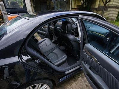 Mercedes E350