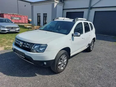 Gebraucht Dacia Duster Prestige 125 PS (91 kW) 2016 Gletscherweiss SUV