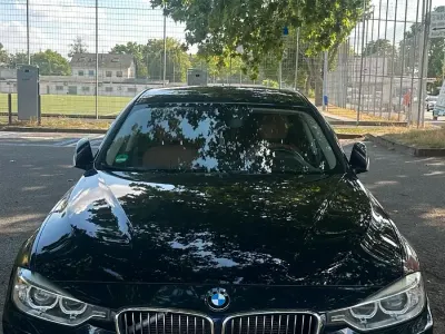 Gebraucht BMW 328 Luxury Line 245 PS (180 kW) 2012 Blau Limousine