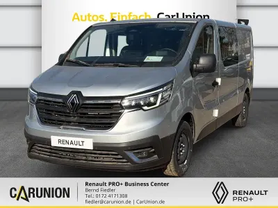 Gebraucht Renault Trafic Komfort 150 PS (110 kW) 2026 Highlandgrau metallic Van / Kleinbus