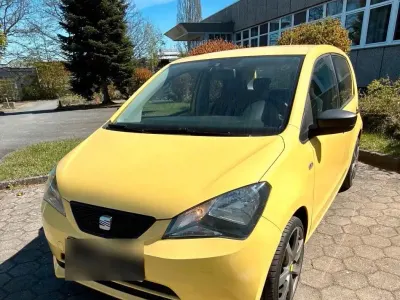 Gebraucht Seat Mii 60 PS (44 kW) 2013 Gelb Kleinwagen