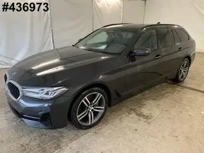 Gebraucht BMW 520 190 PS (139 kW) 2021 Grau Limousine
