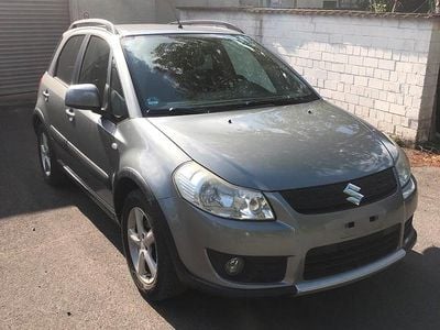 Grau Gebraucht 2007 Suzuki SX4 S-Cross Kleinwagen | 2.200 €