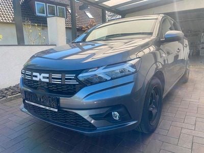 Gebraucht Dacia Sandero 90 PS (66 kW) 2025 Grau Kleinwagen