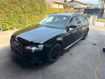 Second-hand Audi A4 Attraction 120 CP (88 kW) 2013 Negru Break