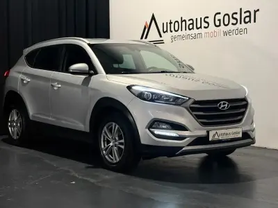 Gebraucht Hyundai Tucson Advantage 177 PS (130 kW) 2017 Silber SUV