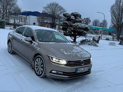 Gebraucht VW Passat 239 PS (175 kW) 2016 Braun Limousine