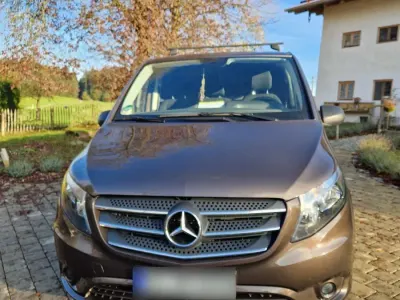 Gebraucht Mercedes Vito 116 PS (85 kW) 2016 Braun Van