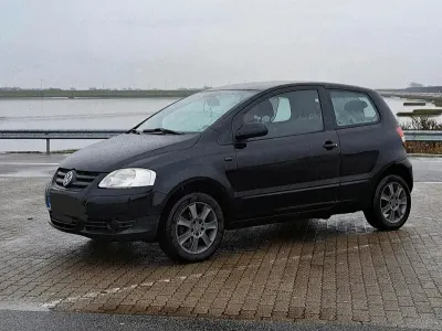 Brugt VW Fox 70 HK (51 kW) 2005 Sort Hatchback