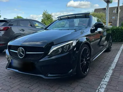 Gebraucht Mercedes C250 AMG line 204 PS (150 kW) 2018 Schwarz Cabrio