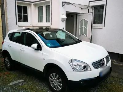 Gebraucht Nissan Qashqai 114 PS (83 kW) 2009 Weiß SUV