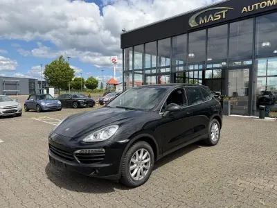 Gebraucht Porsche Cayenne 245 PS (180 kW) 2012 Schwarz SUV