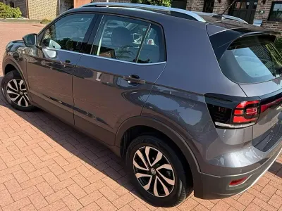 Gebraucht VW T-Cross Style 110 PS (80 kW) 2021 Grau SUV
