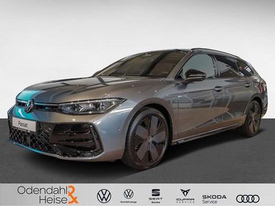 Nouă VW Passat R-line 193 CP (141 kW) 2025 Negru Break