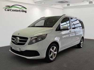Gebraucht Mercedes V220 163 PS (119 kW) 2022 Weiß Van / Kleinbus
