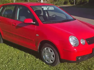Gebraucht VW Polo Comfortline 54 PS (39 kW) 2003 Rot Limousine
