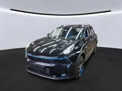 Second-hand Lynk & Co 01 197 CP (144 kW) 2022 Negru SUV