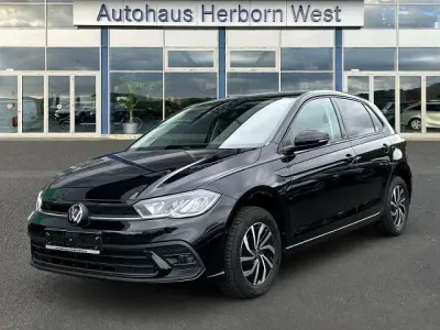Gebraucht VW Polo IQ Drive 95 PS (69 kW) 2025 Schwarz Kleinwagen