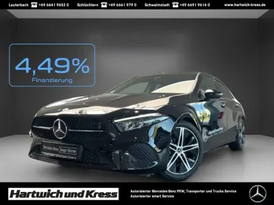 Gebraucht Mercedes A200 Progressive 163 PS (119 kW) 2026 Nachtschwarz  unilack Limousine