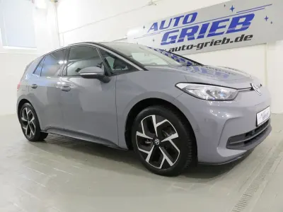 Gebraucht VW ID.3 Pro 150 kW (204 PS) 2024 Mondsteingrau Kleinwagen