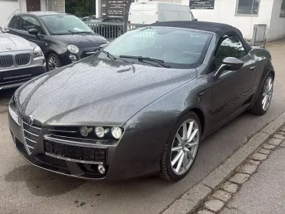 Käytetty Alfa Romeo Spider 184 HP (135 kW) 2007 Harmaa Avoauto