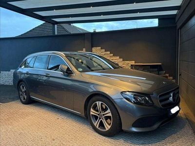 Gebraucht Mercedes E300 245 PS (180 kW) 2018 Grau Kombi