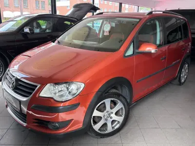 Gebraucht VW Touran Cross 140 PS (102 kW) 2007 Rot Van / Kleinbus
