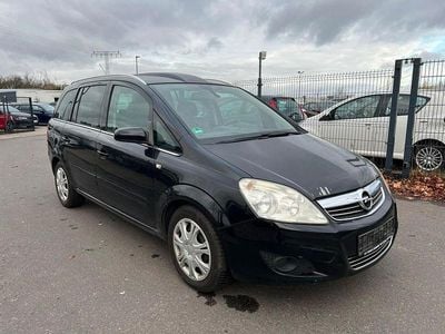 Schwarz Gebraucht 2008 Opel Zafira Cosmo Van / Kleinbus | 1.990 € (Fairer Preis)