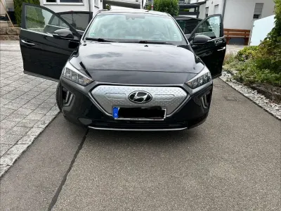 Gebraucht Hyundai Ioniq Premium 100 kW (136 PS) 2021 Schwarz Kleinwagen
