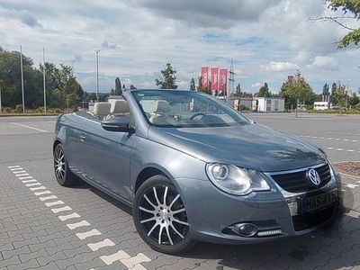 Gebraucht VW Eos 122 PS (89 kW) 2009 Blau Cabrio
