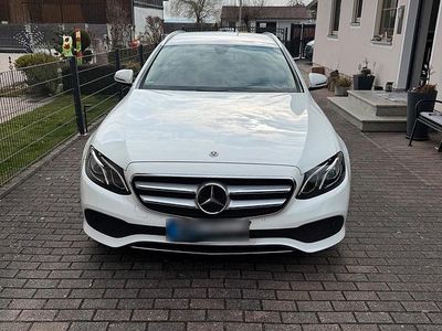 Gebraucht Mercedes E300 245 PS (180 kW) 2018 Weiß Kombi