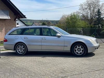 Mercedes E220
