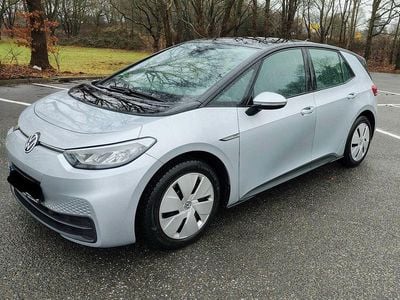 Second-hand VW ID.3 Pro Performance 150 kW (204 CP) 2021 Argintiu Hatchback