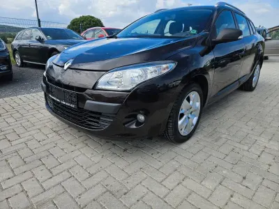 Gebraucht Renault Mégane 101 PS (74 kW) 2012 Limousine