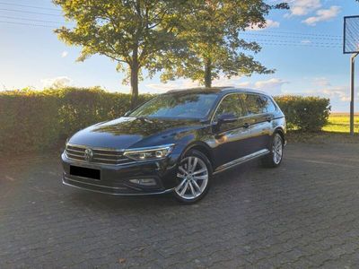 Gebraucht VW Passat Elegance 150 PS (110 kW) 2020 Schwarz Kombi