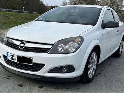 Usata Opel Astra Selection 90 CV (66 kW) 2009 Bianco Utilitaria