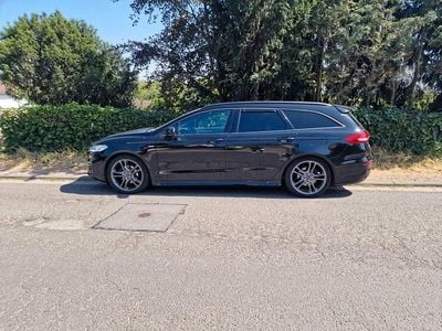 Gebraucht Ford Mondeo ST-Line 150 PS (110 kW) 2019 Schwarz Kombi