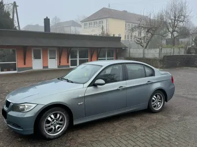 Gebraucht BMW 318 129 PS (94 kW) 2006 Limousine