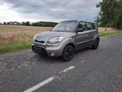 Gebraucht Kia Soul 126 PS (92 kW) 2010 Silber SUV