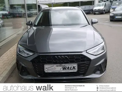 Gebraucht Audi A4 S-Line 163 PS (119 kW) 2022 Grau Kombi