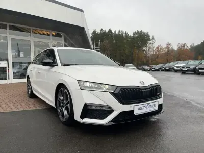 Gebraucht Skoda Octavia RS 200 PS (147 kW) 2022 Candyweiss Kombi