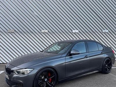 Grau Gebraucht 2016 BMW 340 M Performance Limousine | 41.500 € (Teuer)