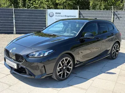 Gebraucht BMW 120 M Sport 163 PS (119 kW) 2025 Schwarz Kleinwagen