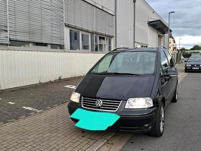 VW Sharan