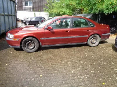 Gebraucht Volvo S80 272 PS (200 kW) 2000 Rot Limousine