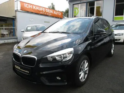Gebraucht BMW 216 Active Tourer 116 PS (85 kW) 2015 Schwarz Van / Kleinbus
