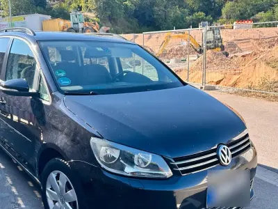Gebraucht VW Touran 2012 Schwarz Van / Kleinbus